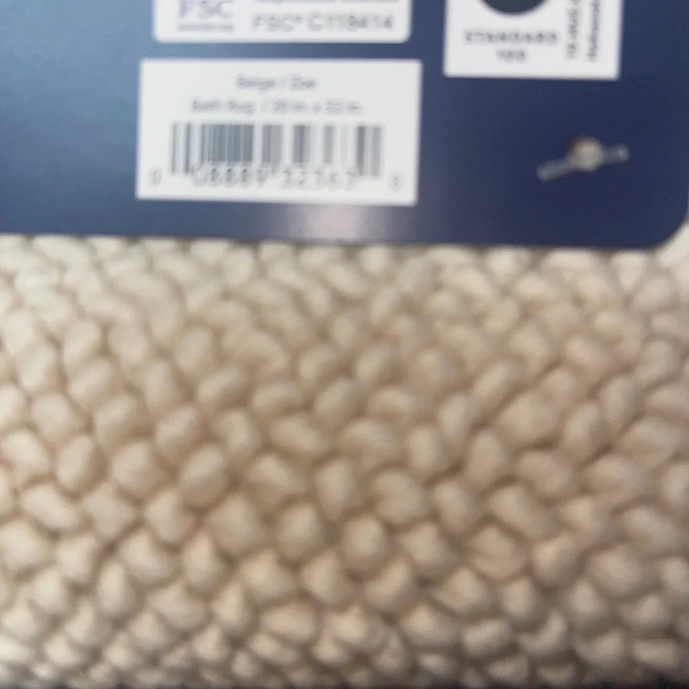 Brooks Brothers Zoe Flint Bath Rug Reversible Beige Color 20” X 32” 100% Cotton